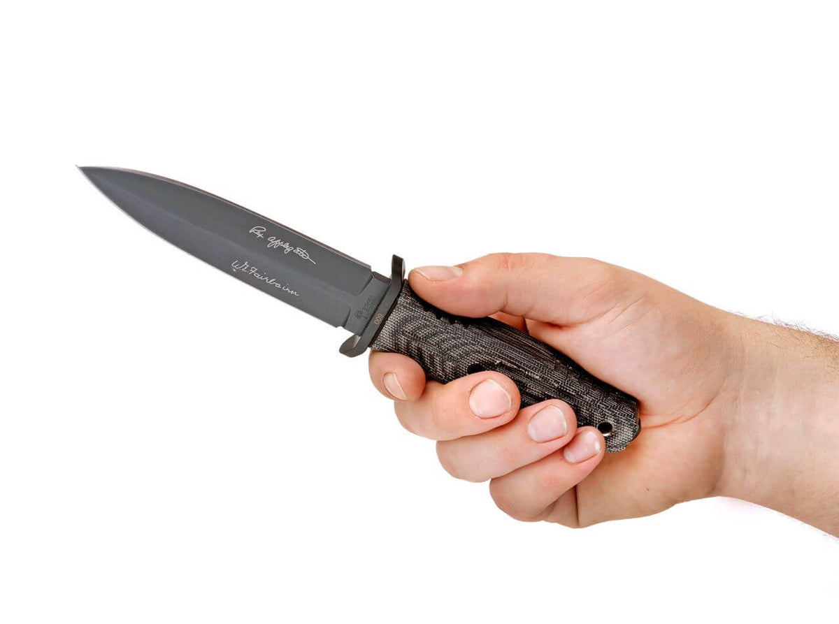 http://dream-knives.com/cdn/shop/products/boeker-manufaktur-solingen-a-f-4-5-black-121644_3_1200x1200.jpg?v=1613294857